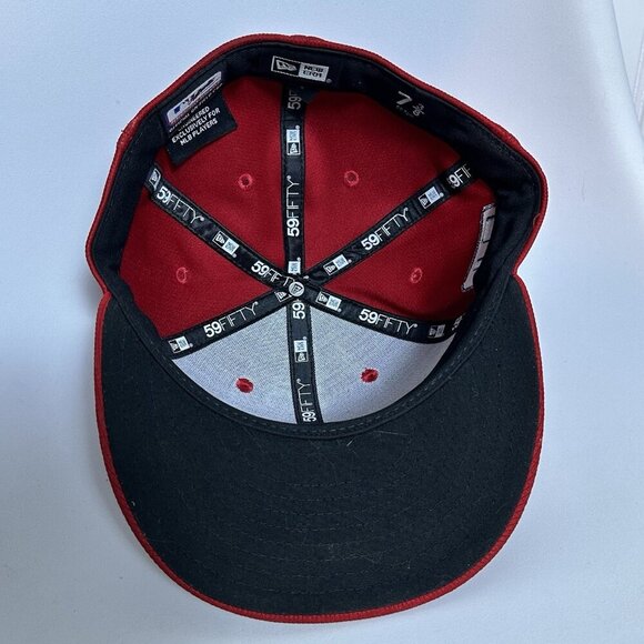 Men's New Era Red Philadelphia Phillies 2025 Spring Training 59FIFTY Fitted Hat - Picture 5 of 8